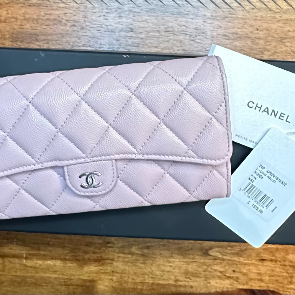 Brand New Chanel Caviar Pink Quilted Women's Long Flap Wallet. - Picture 3 of 6